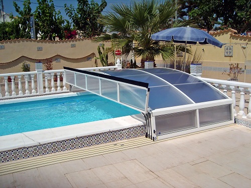 cerramientos en Moncofa de chalets, casas, adosados y de bares